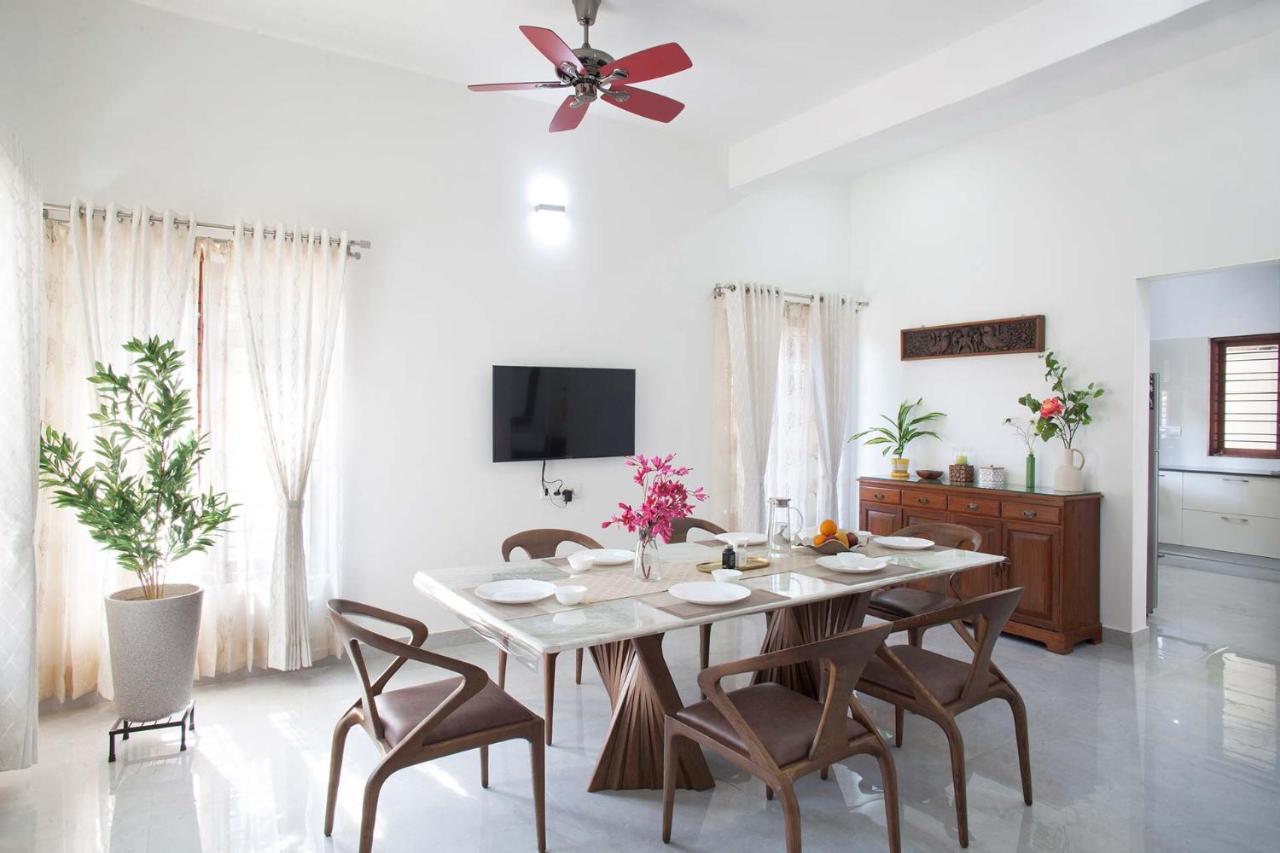 Stayvista At Ivory Hill Madikeri 3 Bedrooms Exterior photo